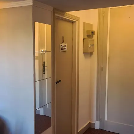 아파트 Bienvenue Au Palace Riviera *